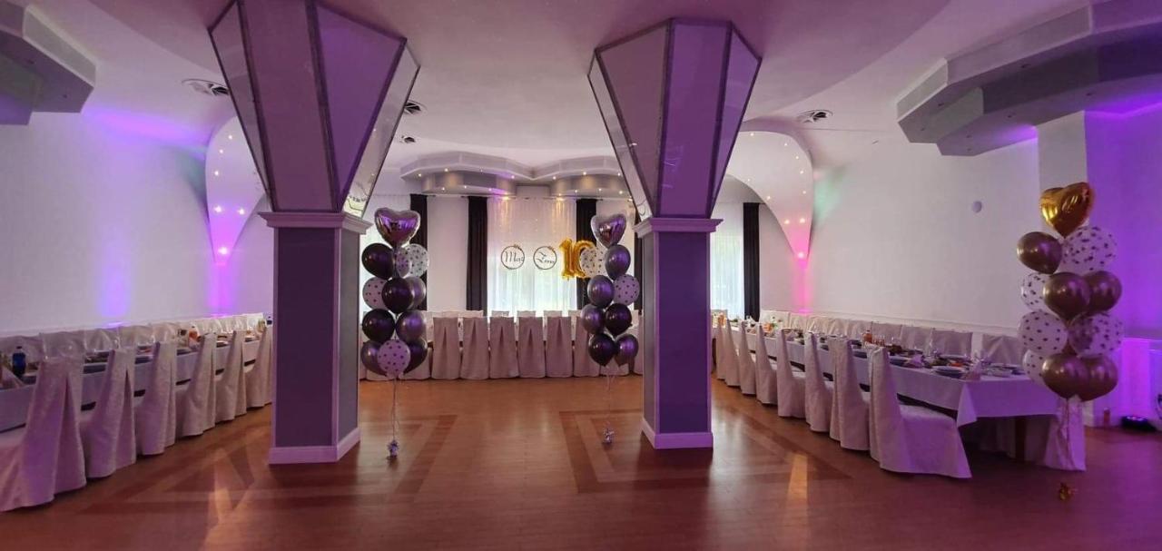 Hotel Leszczynski Konstantynów Łódzki Kültér fotó